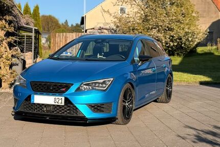 Seat Leon 124.000 km 16.899 &euro; Horn-Bad Meinberg 32805