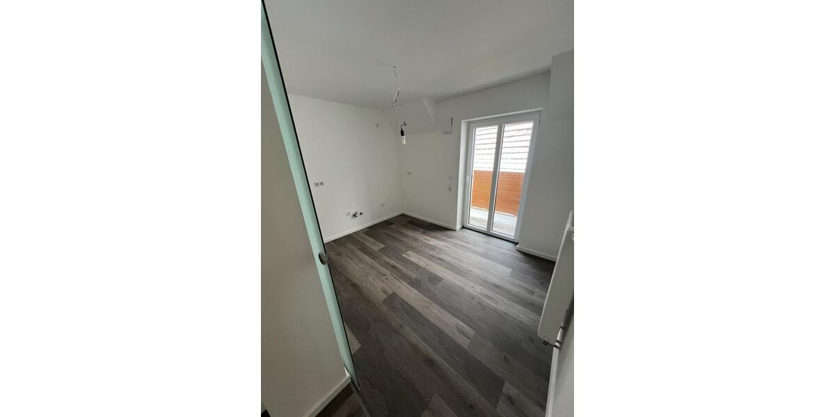 Etagenwohnung Brakel - 3 Zimmer, 68 m&sup2;, 850&euro; | Angebot:26267494