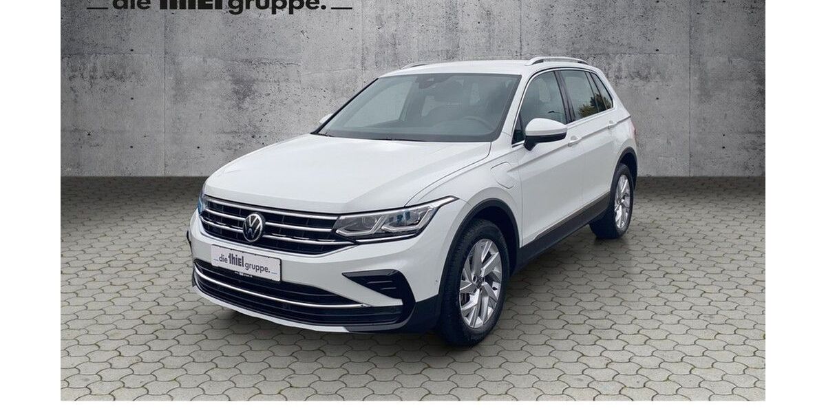 VW Tiguan 21.290 km 27.490 &euro; Bad Driburg 33014