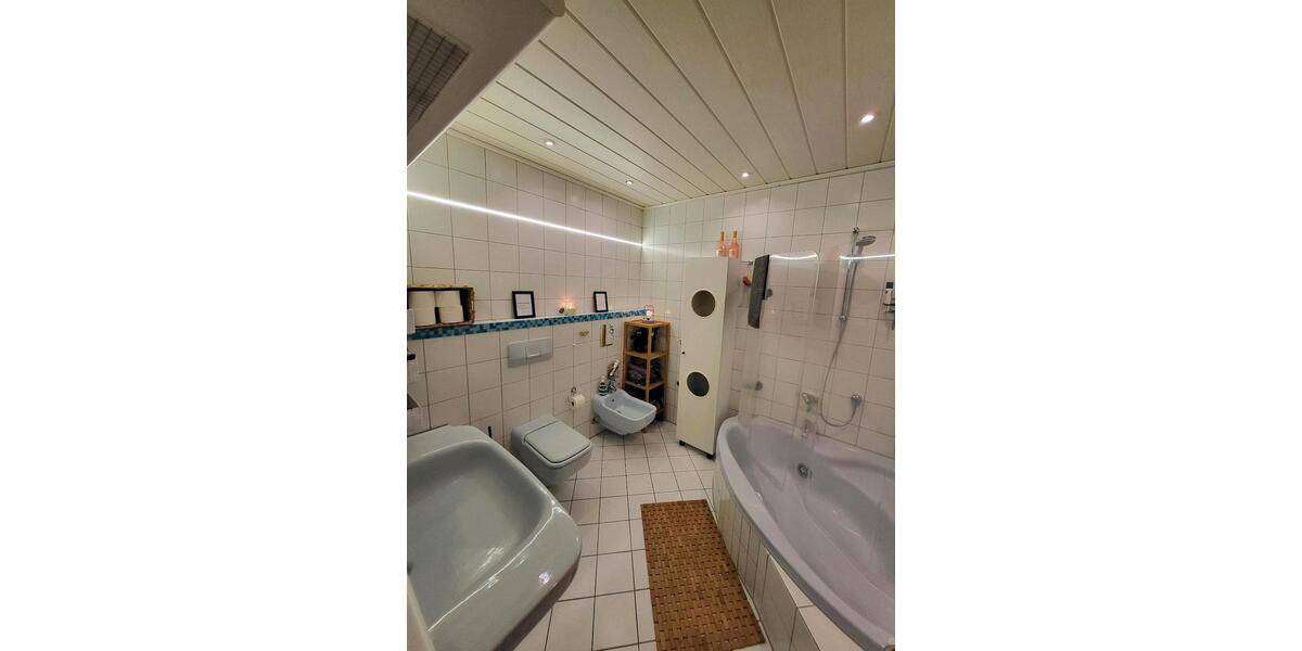 Etagenwohnung Paderborn Elsen - 3 Zimmer, 83 m&sup2;, 235.000&euro; | Angebot:25408303