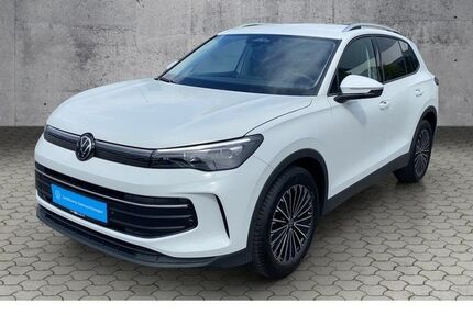 VW Tiguan 25.380 km 32.780 € Bad Driburg 33014