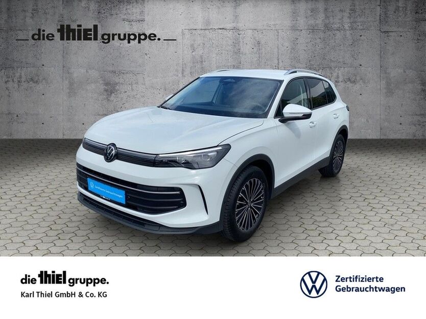 VW Tiguan 25.380 km 32.780 € Bad Driburg 33014