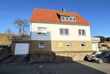 Haus Marsberg-Leitmar Leitmar - 1 Zimmer, 212 m&sup2;, 185.000&euro; | Angebot:25799073