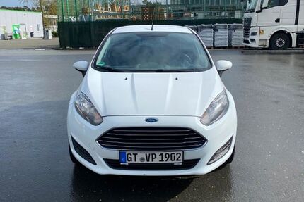 Ford Fiesta 119.000 km 4.800 &euro; Schloß Holte-Stukenbrock 33758