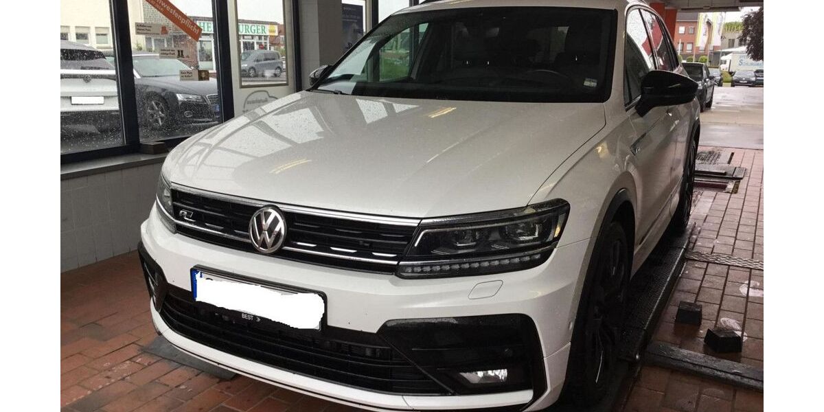 VW Tiguan 125.978 km 23.840 &euro; Schloß Holte-Stukenbrock 33758