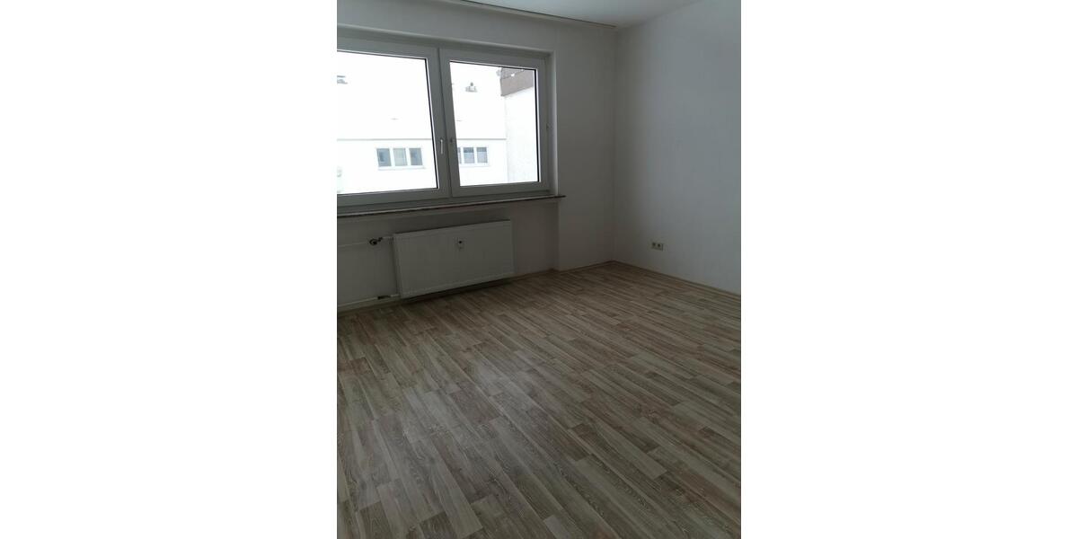 Dachgeschoßwohnung Marsberg - 3 Zimmer, 78 m&sup2;, 690&euro; | Angebot:26546031