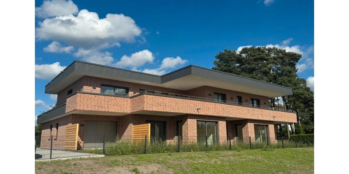 Einfamilienhaus Schloß Holte-Stukenbrock Stukenbrock - 6 Zimmer, 264 m&sup2;, 3.200&euro; | Angebot:27541538
