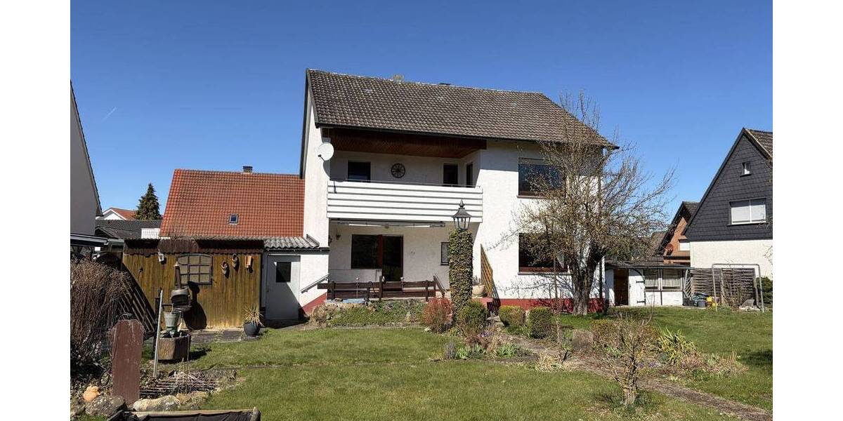 Einfamilienhaus Willebadessen - 5 Zimmer, 140 m&sup2;, 199.000&euro; | Angebot:26724091