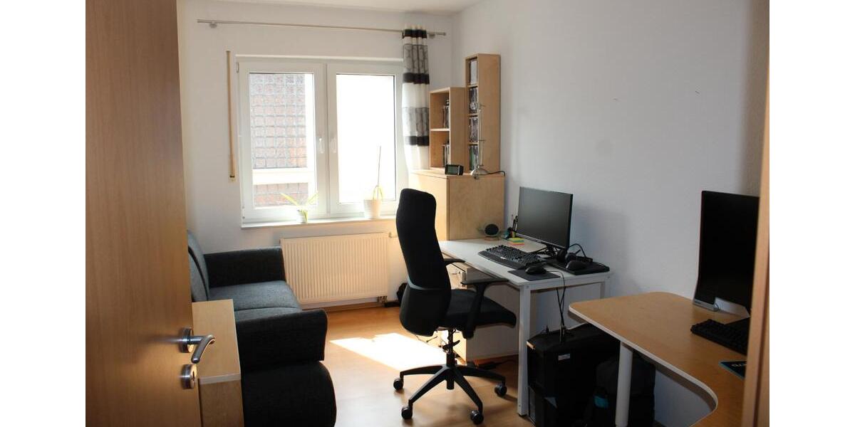Dachgeschoßwohnung Paderborn Neuenbeken - 3 Zimmer, 78 m&sup2;, 335.000&euro; | Angebot:26602552