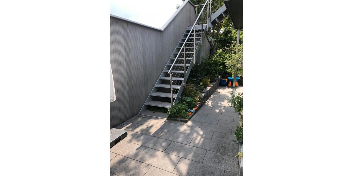 Doppelhaushälfte Paderborn Neuenbeken - 7 Zimmer, 204 m&sup2;, 900.000&euro; | Angebot:26989358