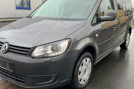 VW Caddy Maxi 205.000 km 9.800 &euro; Bad Lippspringe 33175