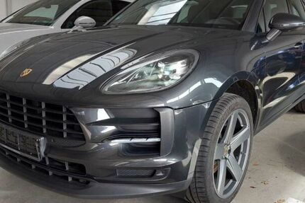Porsche Macan 69.400 km 48.440 &euro; Paderborn 33100