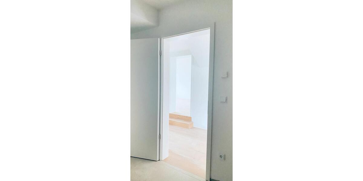 Dachgeschoßwohnung Paderborn - 2 Zimmer, 76 m&sup2;, 1.088&euro; | Angebot:26676318