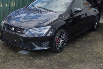 Seat Leon 65.000 km 19.900 &euro; Verl 33415