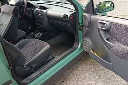 Opel Corsa 161.000 km 1.250 &euro; LIPPSTADT 59555