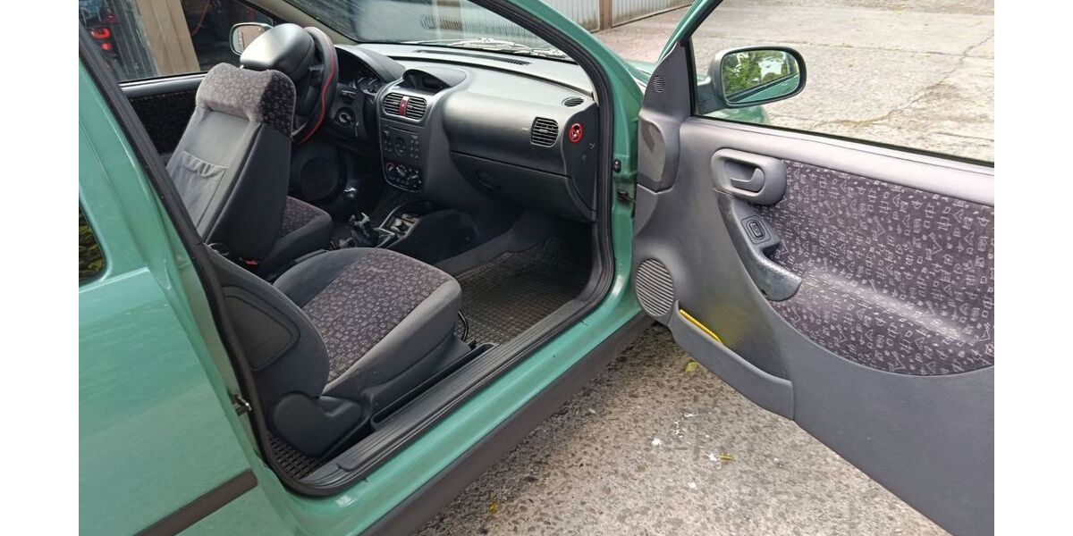 Opel Corsa 161.000 km 1.250 &euro; LIPPSTADT 59555