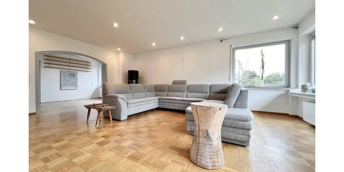 Einfamilienhaus Detmold Diestelbruch - 6 Zimmer, 219 m&sup2;, 525.000&euro; | Angebot:26081142