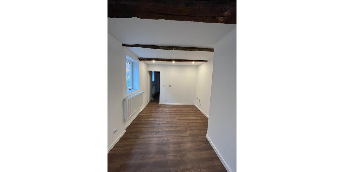 Erdgeschoßwohnung Nieheim - 4 Zimmer, 90 m&sup2;, 670&euro; | Angebot:27626214