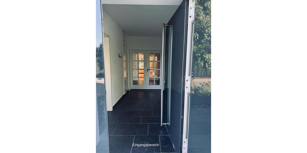 Einfamilienhaus Paderborn Elsen - 7 Zimmer, 260 m&sup2;, 2.250&euro; | Angebot:27618823