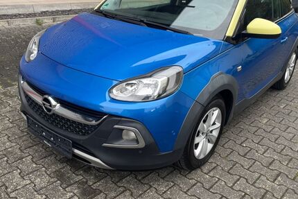 Opel Adam 82.000 km 7.599 € Paderborn 33100
