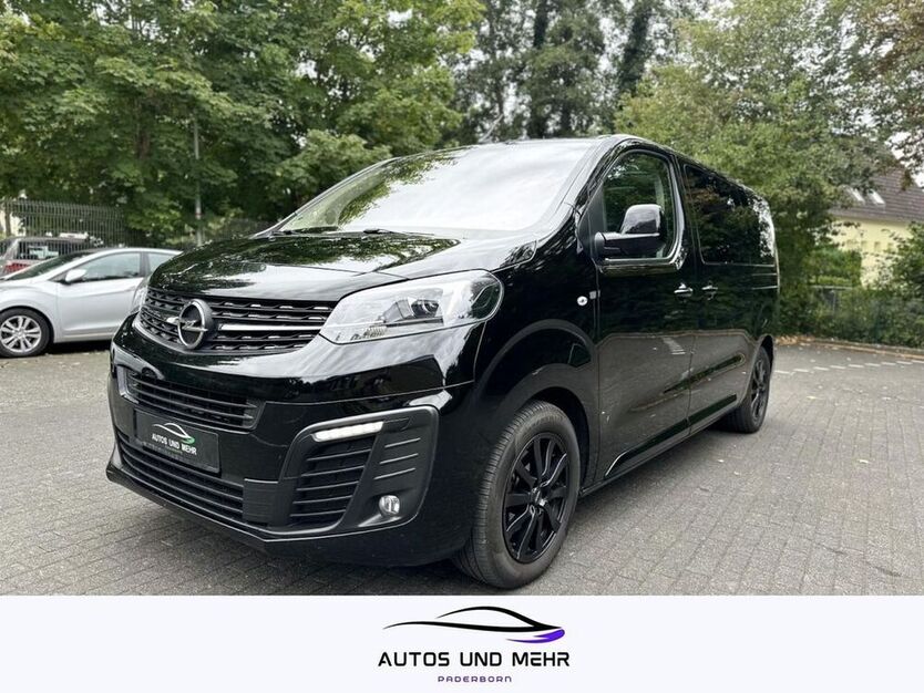 Zafira Life