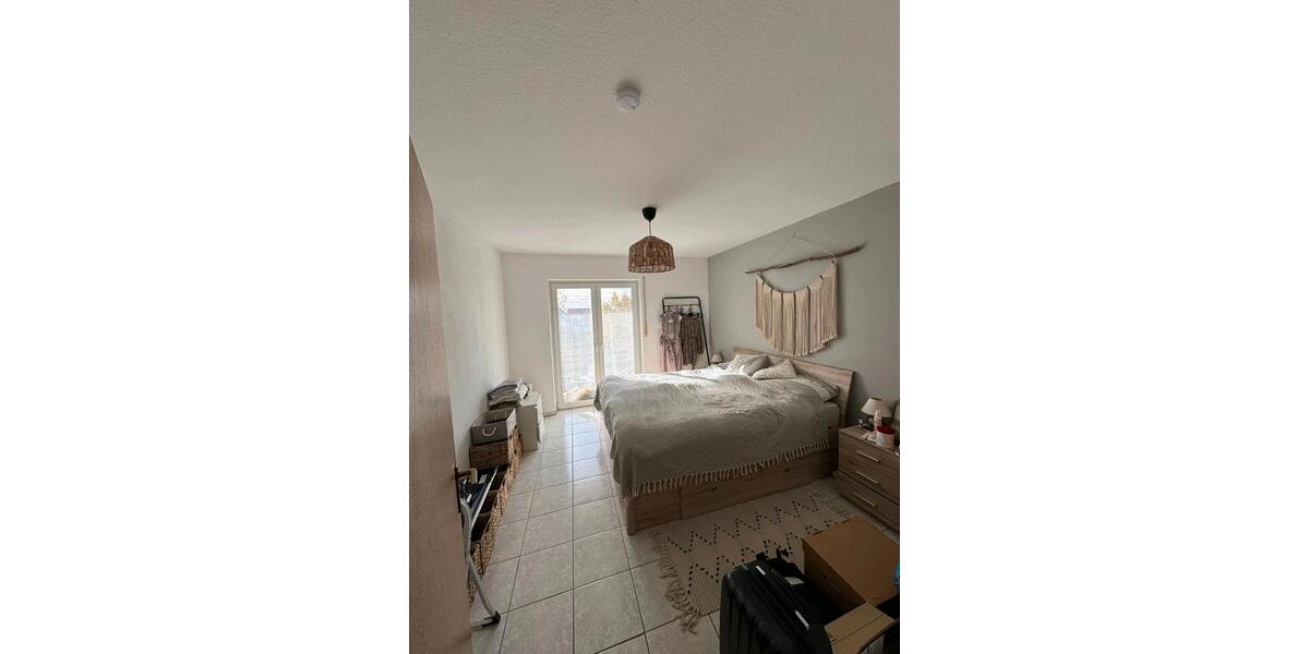 Etagenwohnung Paderborn Neuenbeken - 3 Zimmer, 87 m&sup2;, 770&euro; | Angebot:24737577