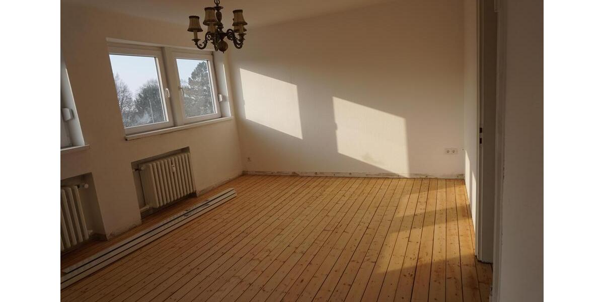 Helle 4-Zimmer-Dachgeschosswohnung 4 zimmer