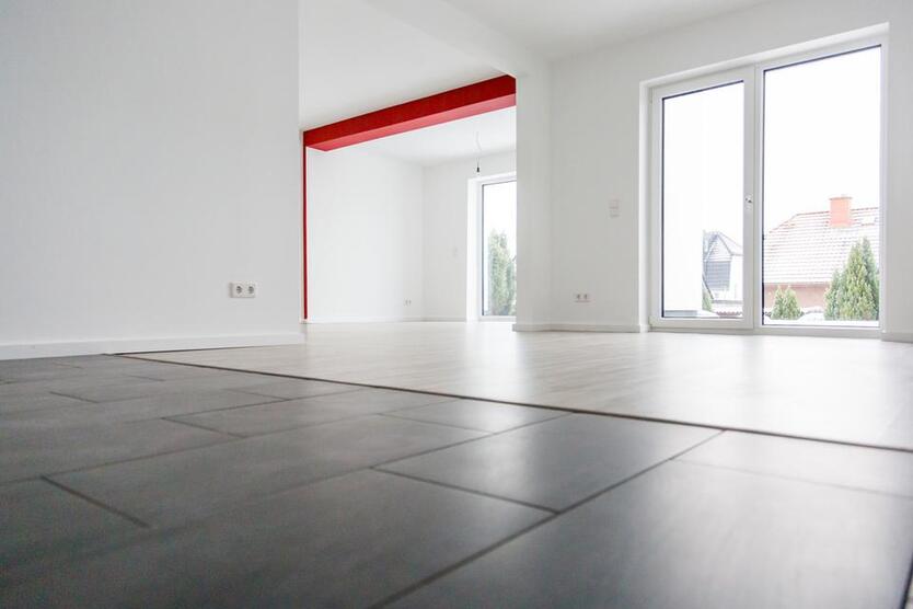 Zuhause mit Garten & Carport – stillvoll saniert & einzugsbereit