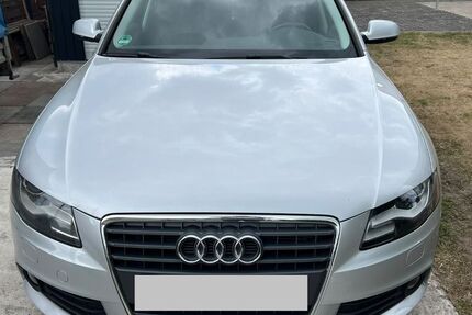 Audi A4 340.300 km 4.850 &euro; Schloss Holte 33758