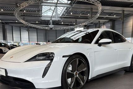 Porsche Taycan 30.550 km 66.890 &euro; Paderborn 33100