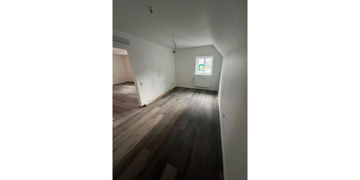 Etagenwohnung Brakel - 3 Zimmer, 68 m&sup2;, 850&euro; | Angebot:26267494