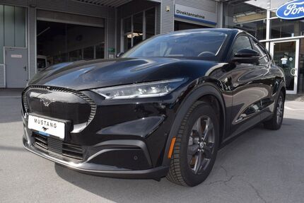 Ford Mustang Mach-E 7.700 km 45.950 &euro; Rietberg 33397