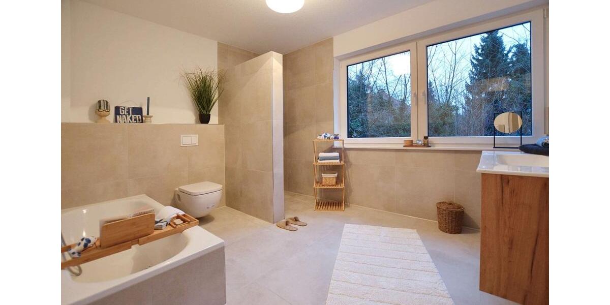 Doppelhaushälfte Schloß Holte-Stukenbrock Stukenbrock - 7 Zimmer, 155 m&sup2;, 1.900&euro; | Angebot:27615727