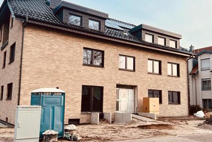 Wohnung Hövelhof - 5 Zimmer, 150 m&sup2;, 1.650&euro; | Angebot:26126968