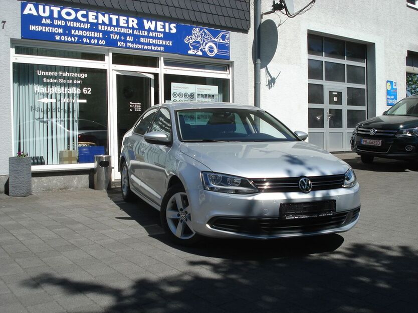 VW Jetta 79.000 km 8.900 € Lichtenau 33165