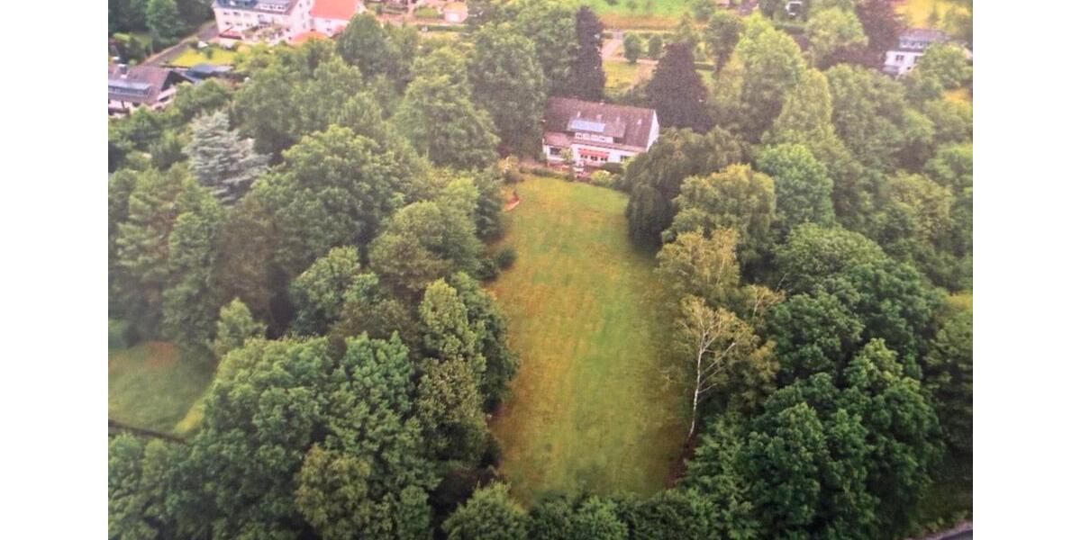 Villa Bad Driburg - 11 Zimmer, 420 m&sup2;, 445.000&euro; | Angebot:27014130