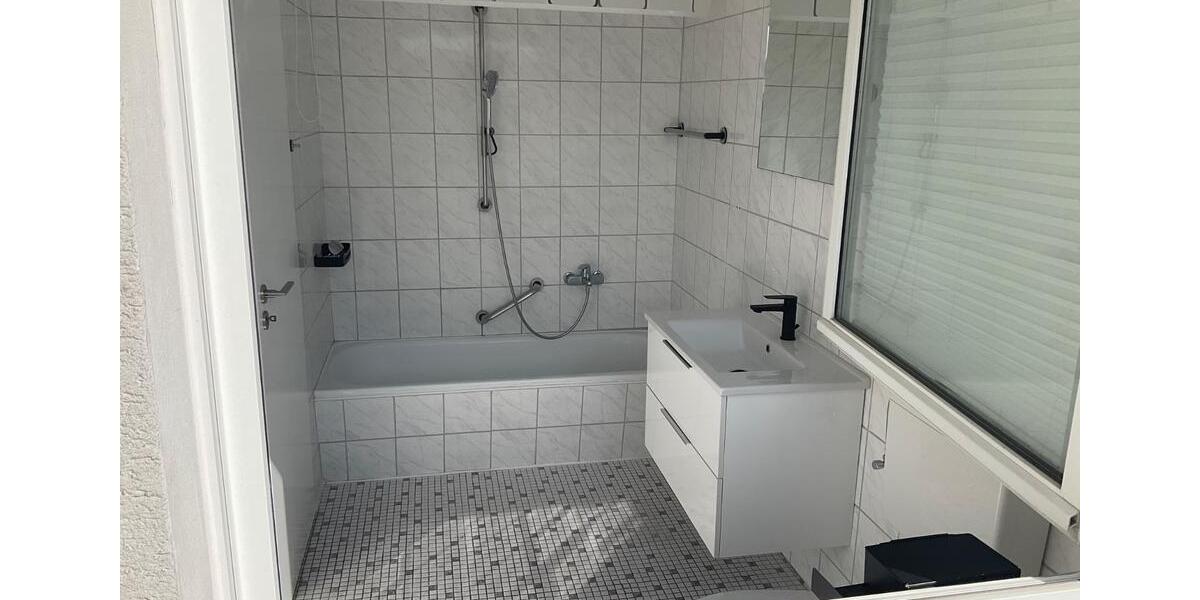 Etagenwohnung Brakel - 2 Zimmer, 61 m&sup2;, 490&euro; | Angebot:26597856