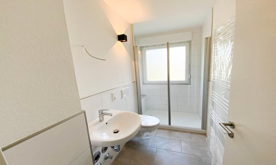 Erdgeschoßwohnung Detmold Hiddesen - 3 Zimmer, 65 m&sup2;, 595&euro; | Angebot:26666090