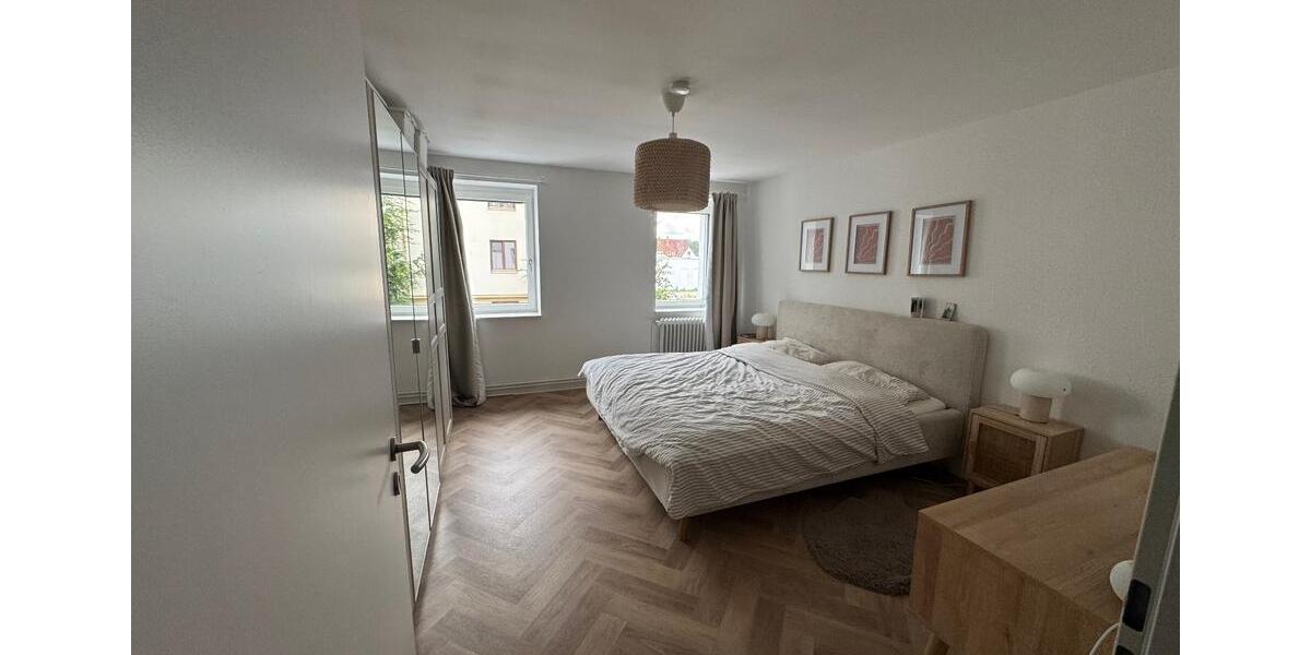 Etagenwohnung Detmold - 3 Zimmer, 96 m&sup2;, 210.000&euro; | Angebot:26929865