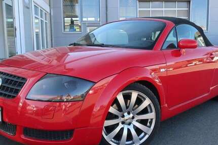 Audi TT 216.400 km 5.500 &euro; Brakel 33034