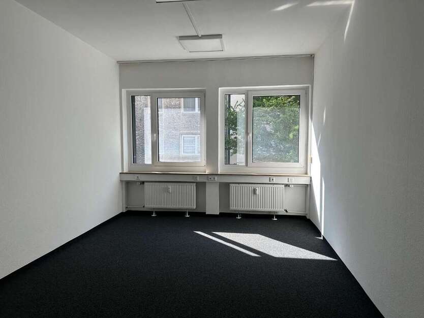 Büro in Bielefeld 820 € 30 m² zimmer