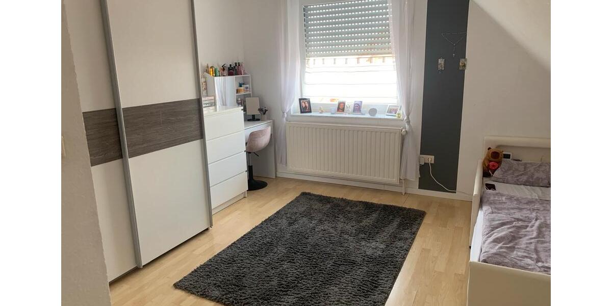 Maisonettenwohnung Paderborn Neuenbeken - 5 Zimmer, 106 m&sup2;, 810&euro; | Angebot:26413886