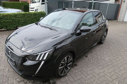 Peugeot 208 60.300 km 14.490 &euro; Verl 33415