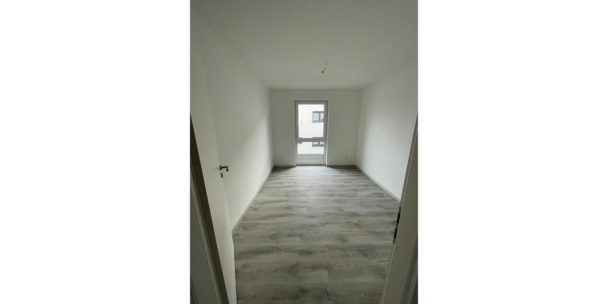 Reihenhaus Bad Driburg - 5 Zimmer, 145 m&sup2;, 1.300&euro; | Angebot:26591873