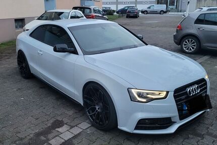 Audi A5 124.148 km 22.100 &euro; Lippstadt 59558