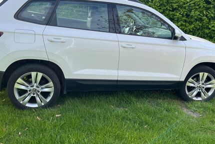 Skoda Karoq 98.353 km 17.300 &euro; Rietberg 33397