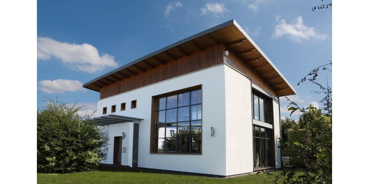 Einfamilienhaus Detmold - 6 Zimmer, 180 m&sup2;, 599.000&euro; | Angebot:26286752