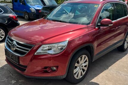 VW Tiguan 300.000 km 3.950 &euro; Detmold 32758