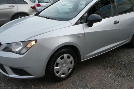 Seat Ibiza 74.300 km 6.750 € Paderborn 33100