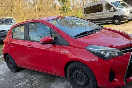 Toyota Yaris 236.000 km 5.999 &euro; Detmold 32758